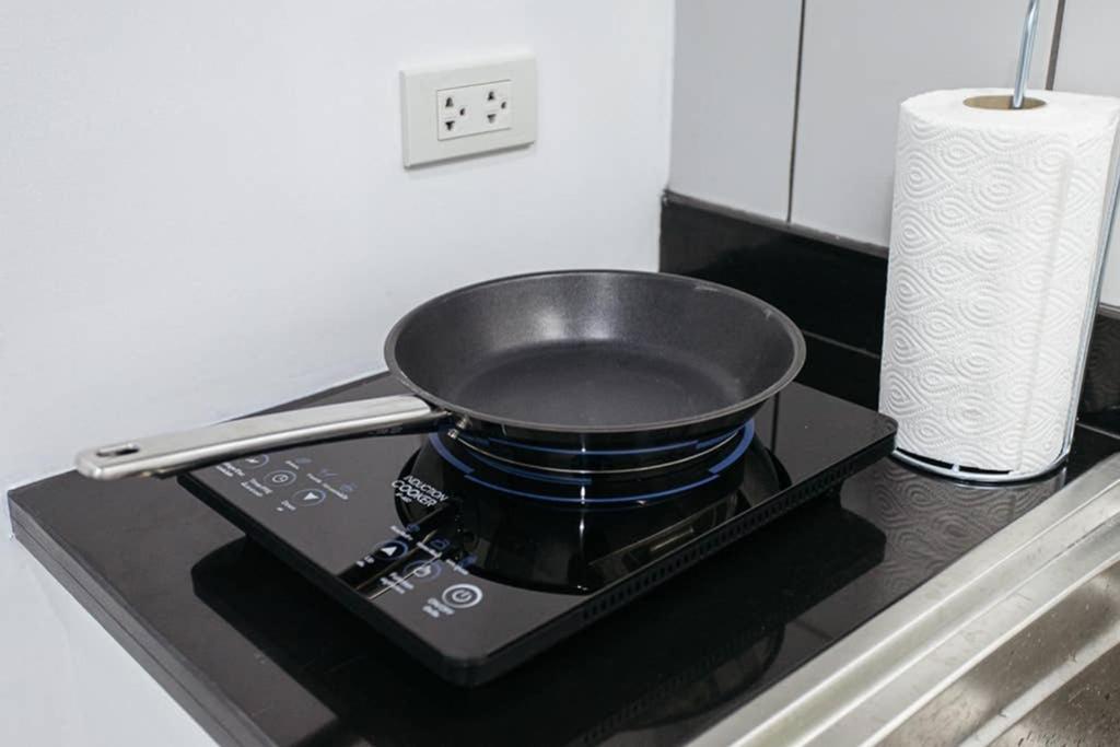 Apartamento P2 Silom Large 2Beds Full Kitchen Wifi 4-6Pax Bangkok Exterior foto
