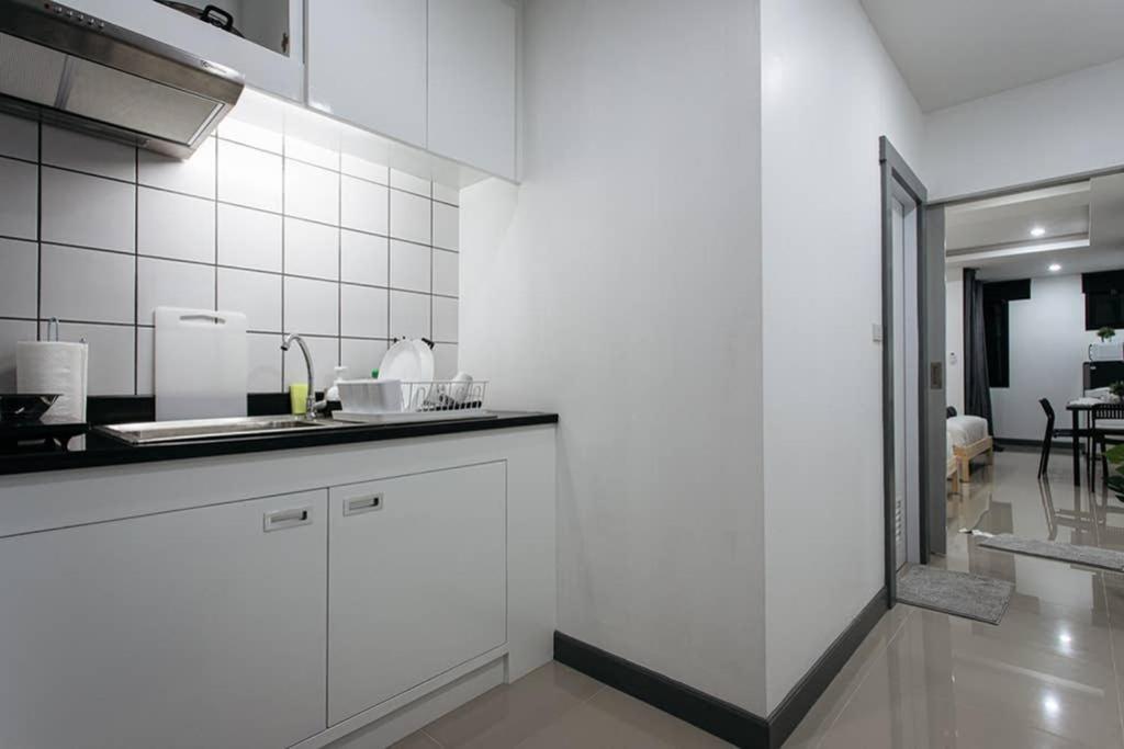 Apartamento P2 Silom Large 2Beds Full Kitchen Wifi 4-6Pax Bangkok Exterior foto