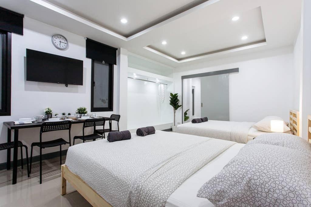 Apartamento P2 Silom Large 2Beds Full Kitchen Wifi 4-6Pax Bangkok Exterior foto